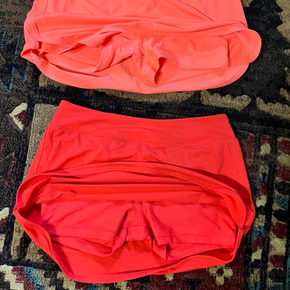 Two pairs of Nike Dri-Fit Skort - Picture 4 of 4